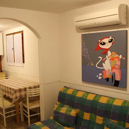 Loft Dolfin Apartman *